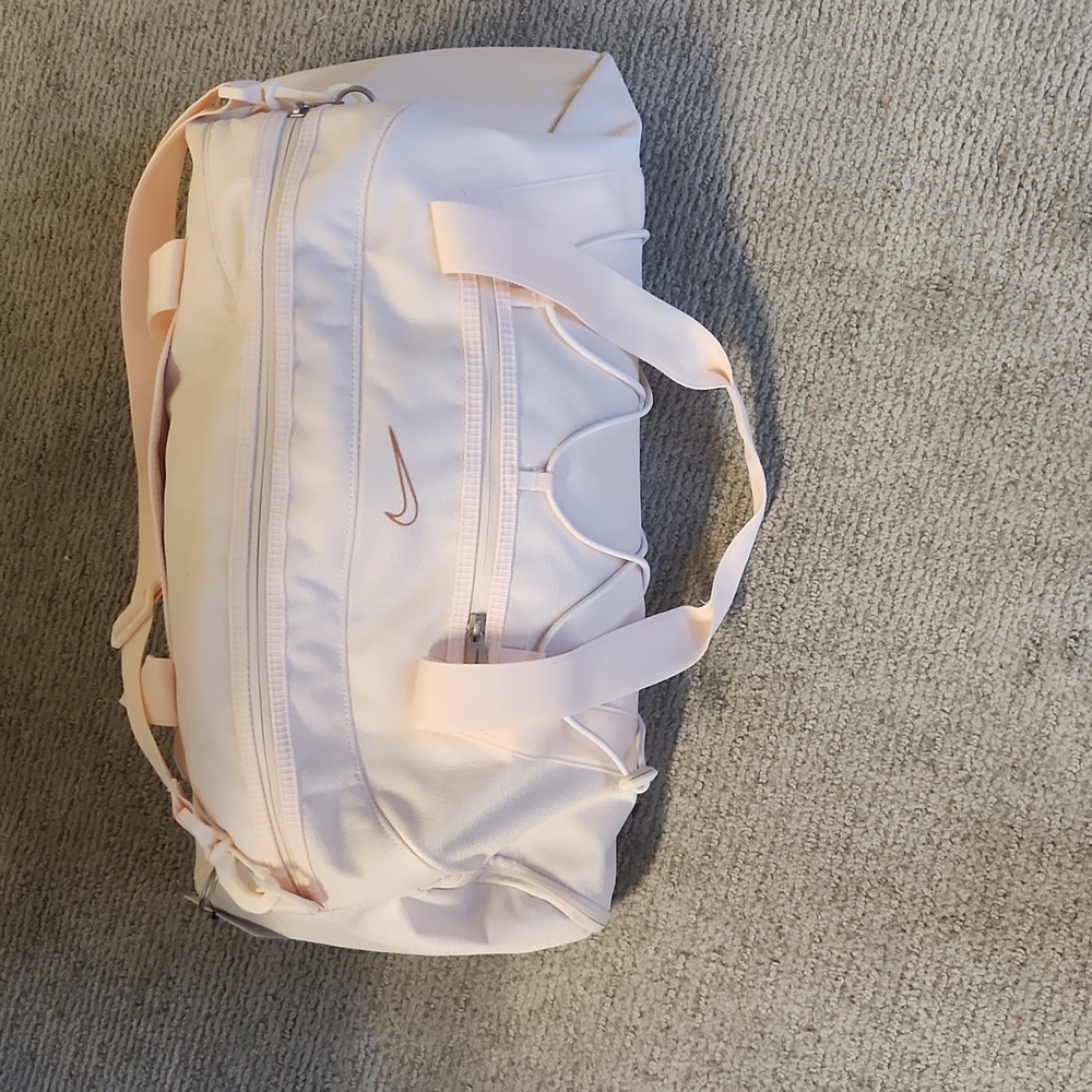 Womens Nike Duffel Bag